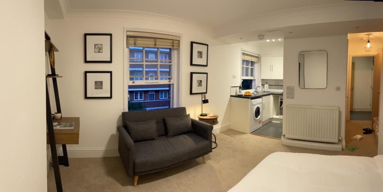 Studio Flat In The Heart Of St. Johns Wood London Bagian luar foto