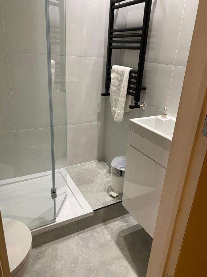 Studio Flat In The Heart Of St. Johns Wood London Bagian luar foto